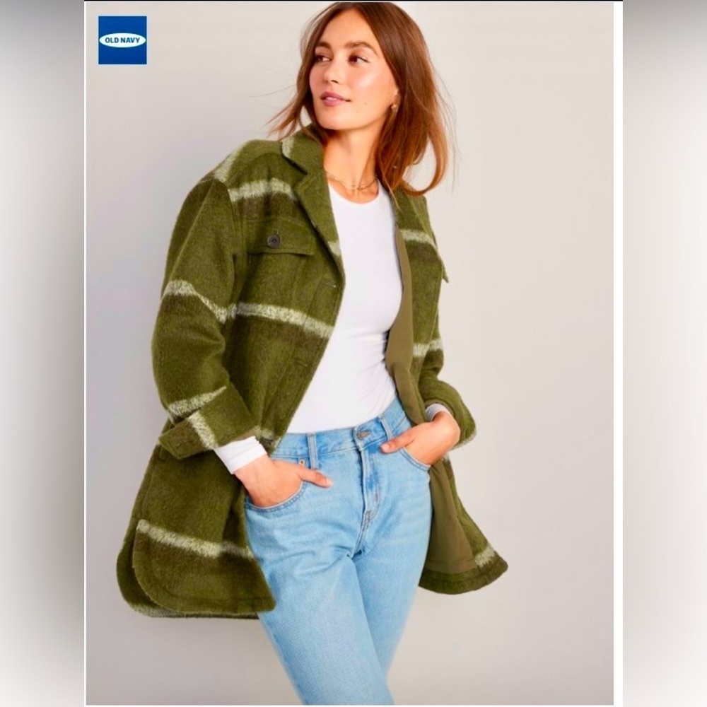 NWT-Old Navy Printed Flannel Long Utility
Shacket for Women